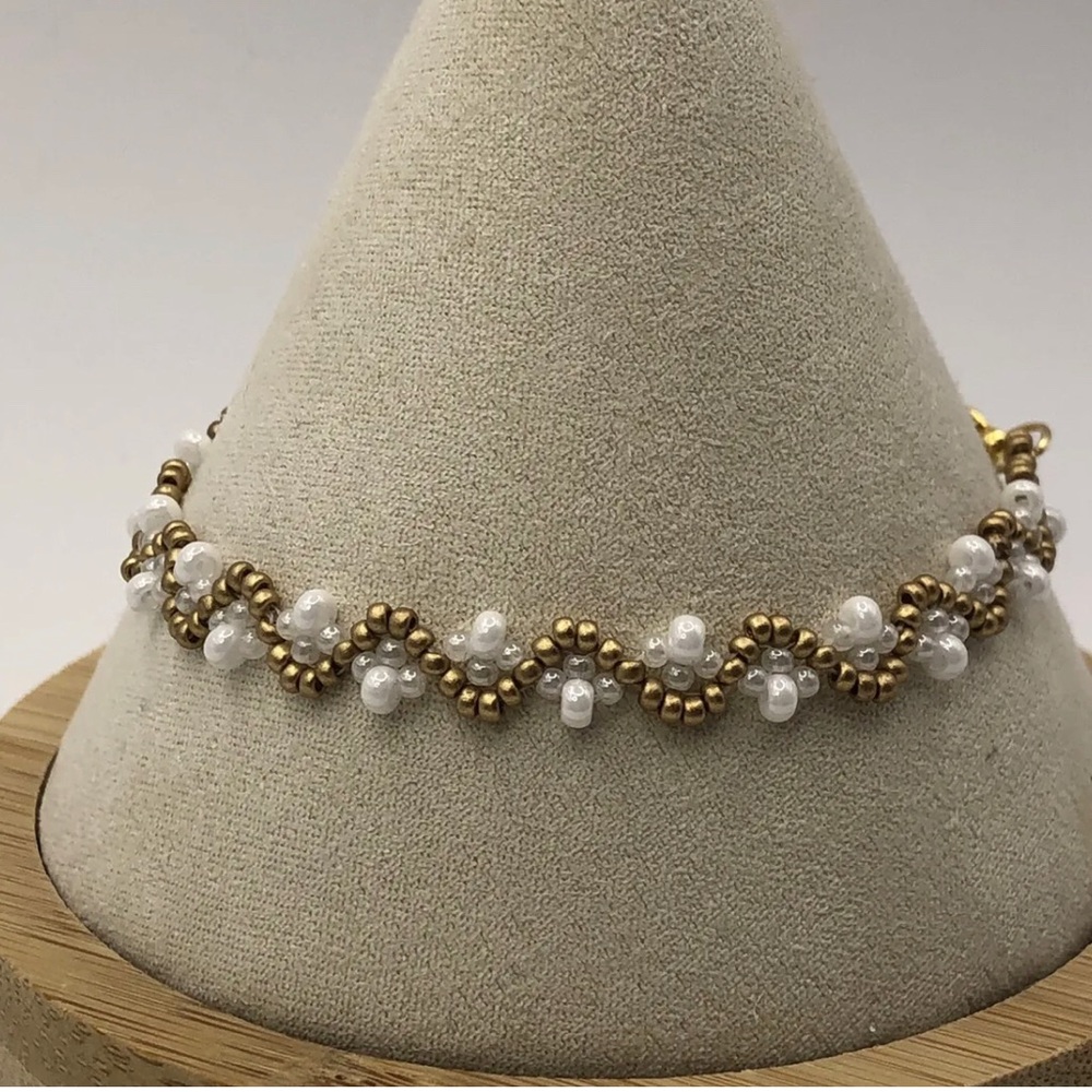 Gold & White Womens Bracelet Fashion Minimalist New